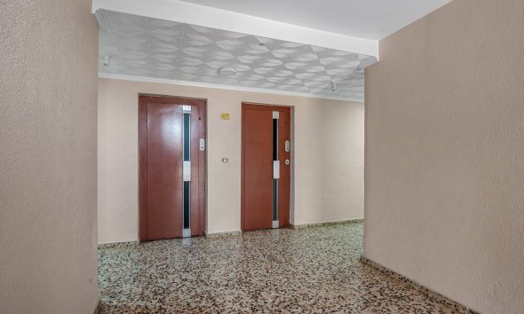 Reventa - apartment -
Torrevieja - Punta Prima