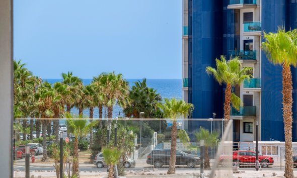 Reventa - apartment -
Orihuela Costa - Punta Prima