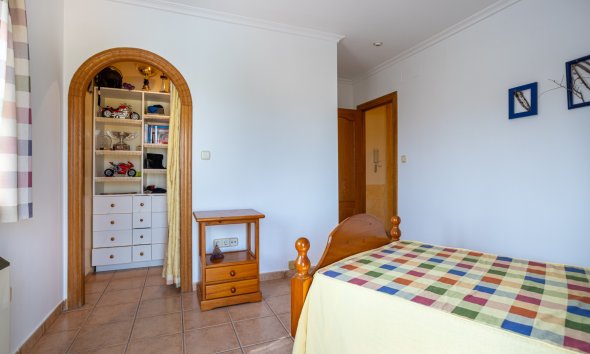 Gensalg - Villa -
Elche - La Hoya