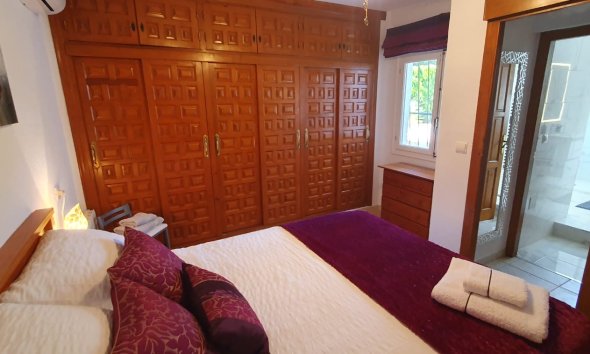 Resale - Villa -
Rojales - Ciudad Quesada