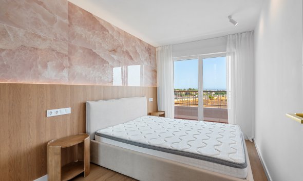 Resale - apartment -
Torrevieja - Punta Prima