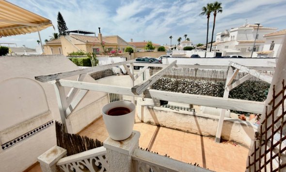 Resale - Villa -
Ciudad Quesada - Pueblo Bravo