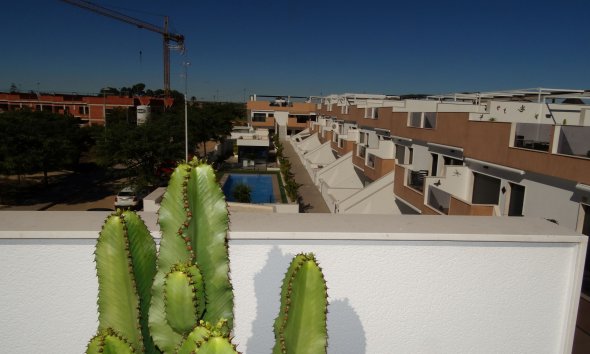 Nybyggeri - high-bungalow -
Pilar de la Horadada