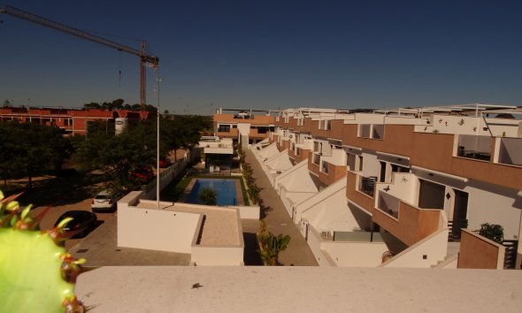 Nybyggeri - high-bungalow -
Pilar de la Horadada