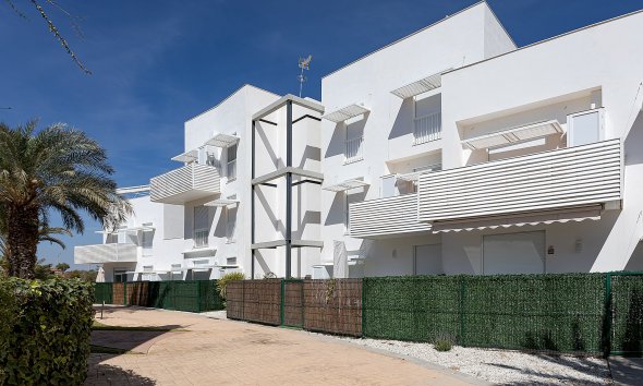 Nybyggeri - ground-floor -
Vera