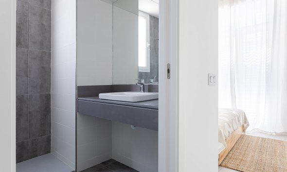 Nybyggeri - ground-floor -
Vera
