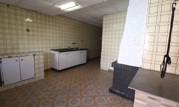Resale - Townhouse -
Benijofar