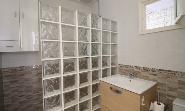 Resale - Townhouse -
Benijofar