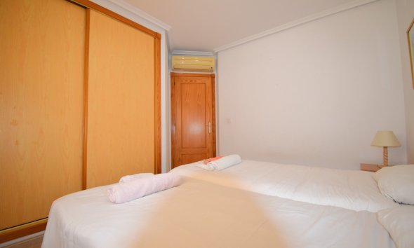 Reventa - apartment -
Orihuela Costa - Playa Flamenca