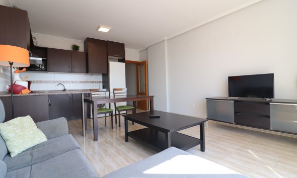 Resale - apartment -
Almoradí - Almoradi - Town