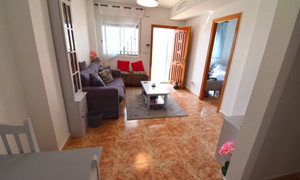 Resale - apartment -
Orihuela Costa - Punta Prima