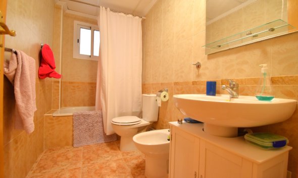 Resale - apartment -
Orihuela Costa - Punta Prima
