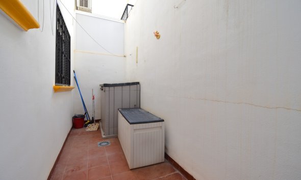 Resale - apartment -
Orihuela Costa - Punta Prima