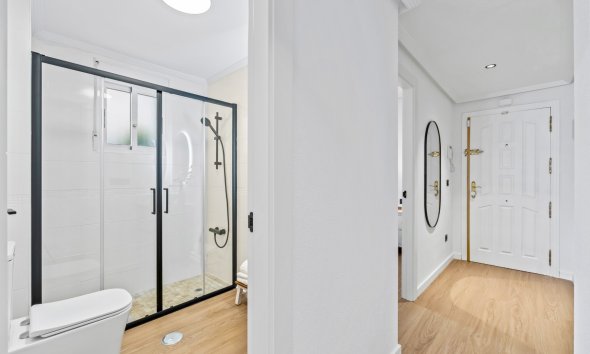 Resale - apartment -
Orihuela Costa - Playa Flamenca