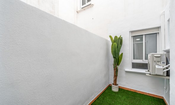 Resale - apartment -
Orihuela Costa - Playa Flamenca