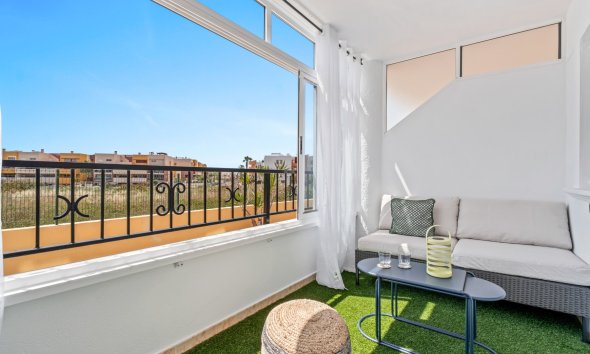 Resale - apartment -
Orihuela Costa - Playa Flamenca