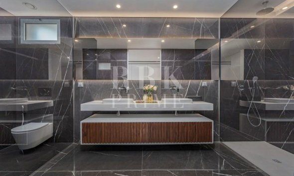 Reventa - apartment -
Madeira