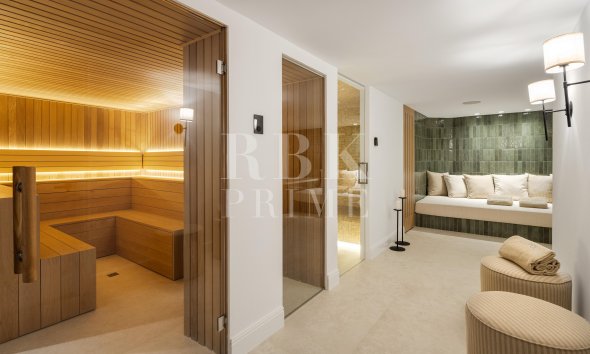 Resale - Villa -
Malaga - Málaga