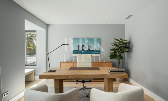 Reventa - Villa -
Marbella