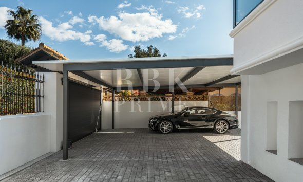 Reventa - Villa -
Marbella