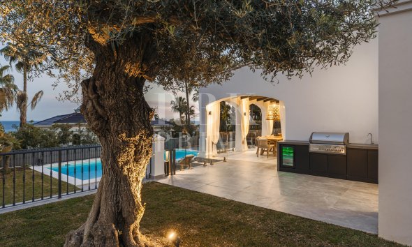 Reventa - Villa -
Marbella
