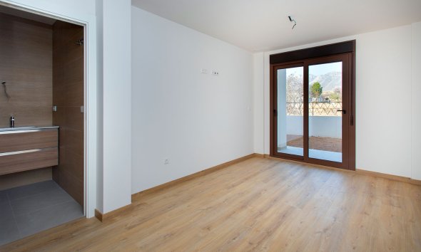 Nybyggeri - low-bungalow -
La Canalosa