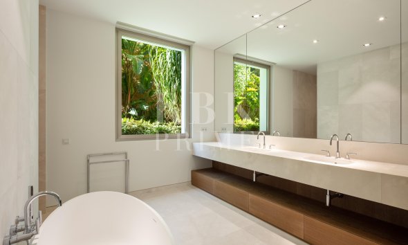 Gensalg - Villa -
Malaga - Casares