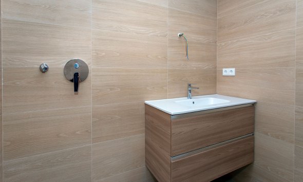 Nybyggeri - low-bungalow -
La Canalosa