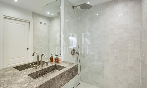 Gensalg - apartment -
Marbella