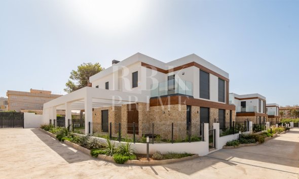 Gensalg - Rækkehus -
Capdepera - Cala Ratjada
