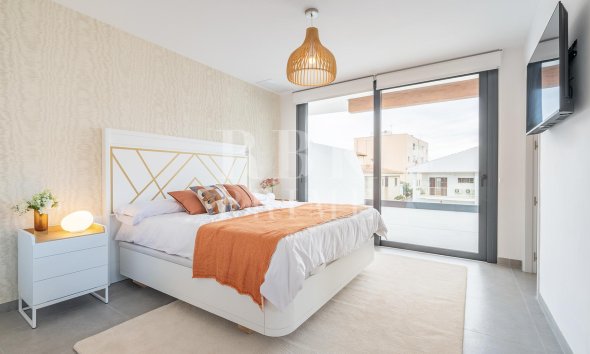 Gensalg - Rækkehus -
Capdepera - Cala Ratjada