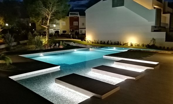 Nybyggeri - low-bungalow -
Torrevieja