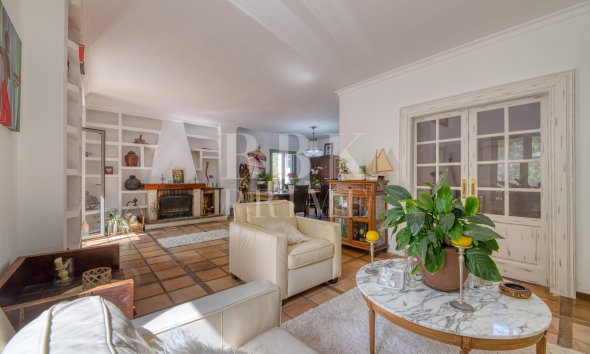 Resale - Country House -
Esporles