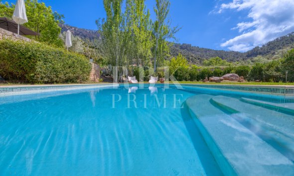 Resale - Country House -
Esporles