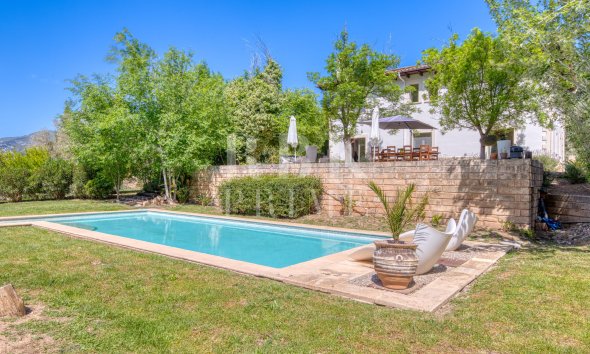Resale - Country House -
Esporles