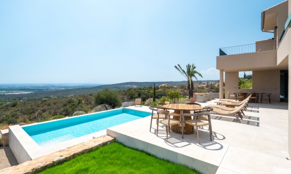 Reventa - Country House -
Palma - Urbanización Puntiró