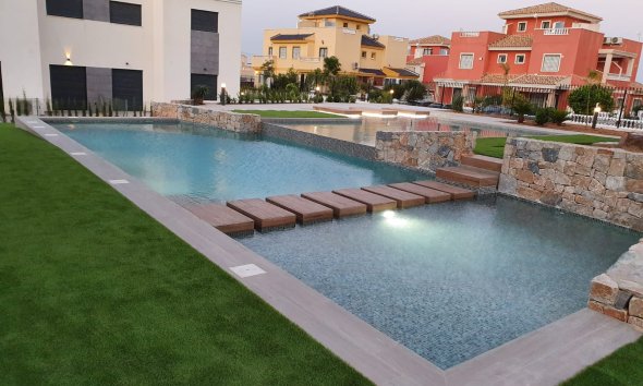 Nybyggeri - high-bungalow -
Torrevieja