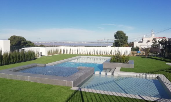 Nybyggeri - high-bungalow -
Torrevieja