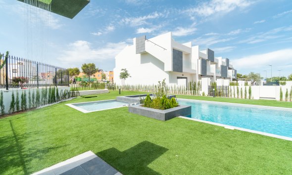 Nybyggeri - high-bungalow -
Torrevieja