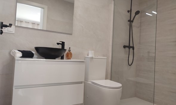 New Build - detached -
Balsicas