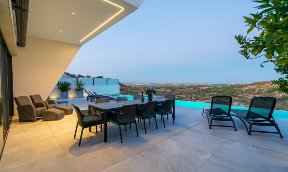 Nybyggeri - detached -
Rojales